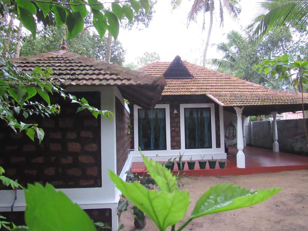 Villa Marari Dreamz à Alappuzha Extérieur photo